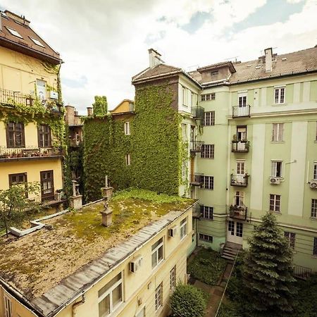 Trendy Central Apartment At Castle Boedapest Buitenkant foto