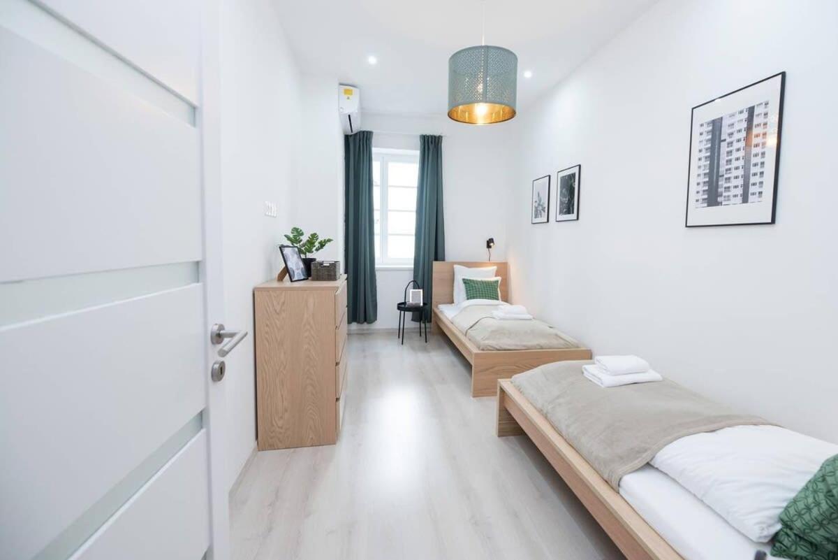 Trendy Central Apartment At Castle Boedapest Buitenkant foto